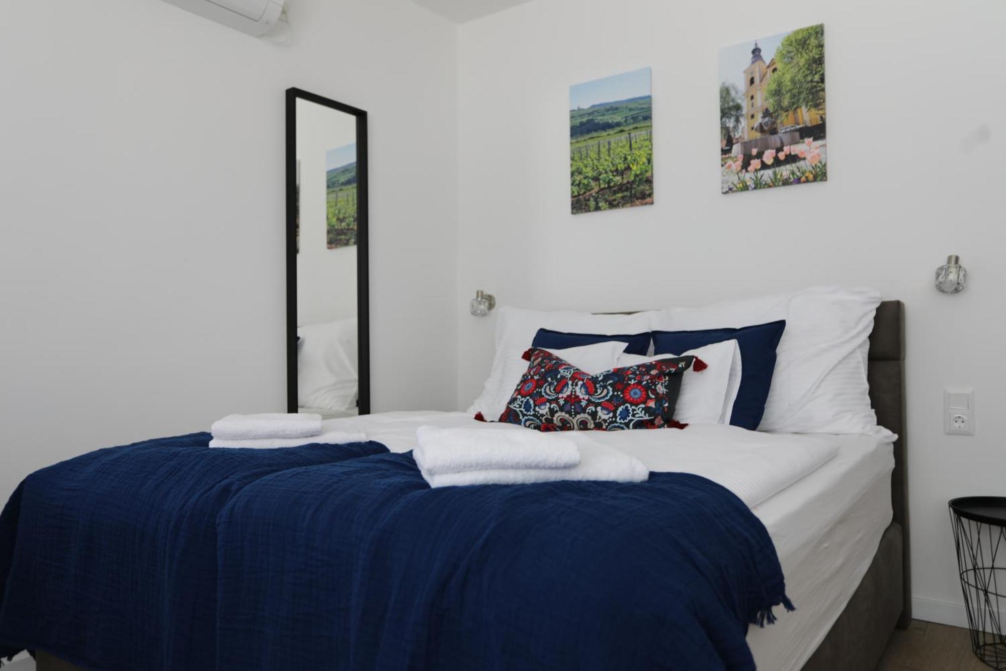 Natali Apartmanhaz Eger Zewnętrze zdjęcie
